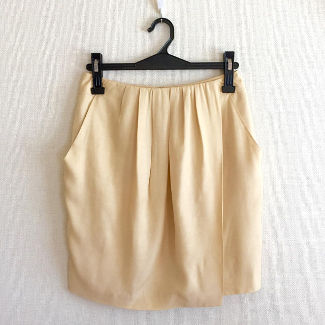 TOMORROWLAND(トゥモローランド)のトゥモローランド♡コクーン膝丈スカート レディースのスカート(ひざ丈スカート)の商品写真