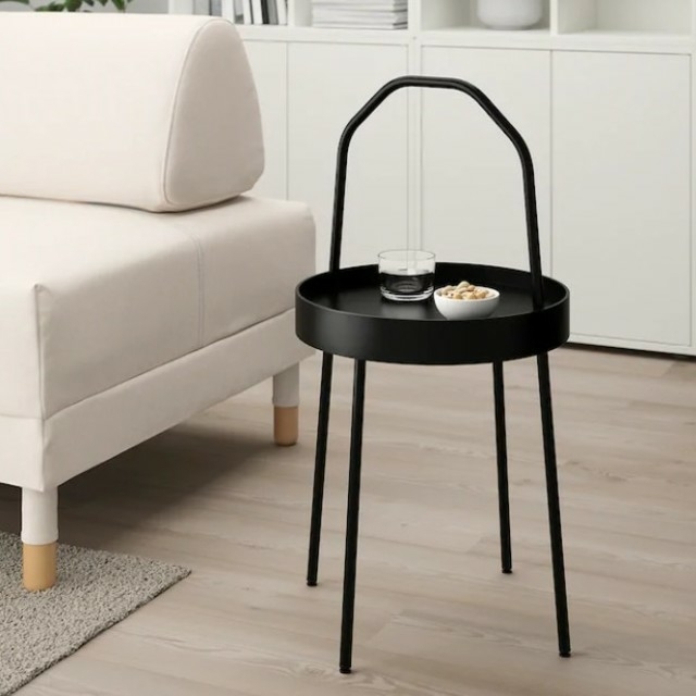 IKEA(イケア)のIKEA（イケア）サイドテーブル　ブールヴィーク（ブラック） インテリア/住まい/日用品の机/テーブル(コーヒーテーブル/サイドテーブル)の商品写真