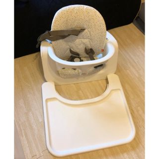 ストッケ(Stokke)のストッケ ステップス  ベビーセット&トレイ&ハーネス、クッション付き(その他)