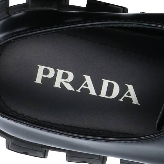 PRADA(プラダ)のPRADA STUDDED DERBYスタッズ ダービーシューズ 7 26 メンズの靴/シューズ(ドレス/ビジネス)の商品写真