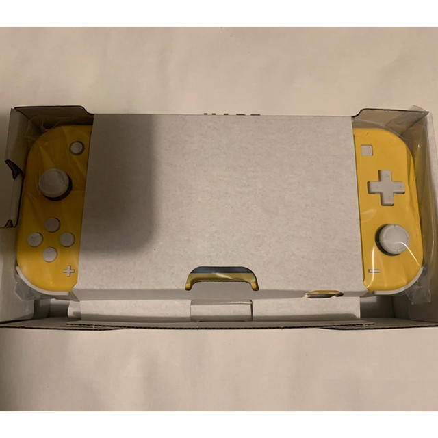 Nintendo Switch Lite イエローの通販 by おん's shop｜ニンテンドー