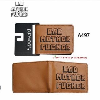 海外輸入品 パルプフィクション  BAD MOTHER FUCKER 財布 刺繍(折り財布)