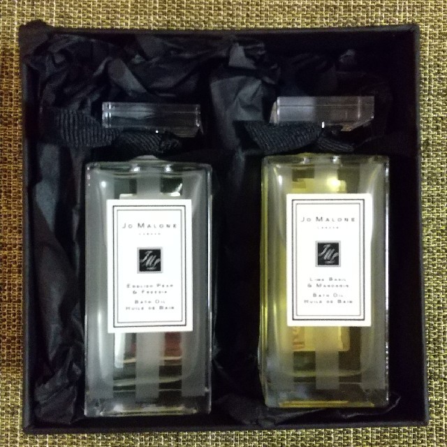 新品★Jo MALONE LONDON バスオイル 30ml×2本セット 新品★Jo MALONE LONDON バスオイル 30ml×2本セット