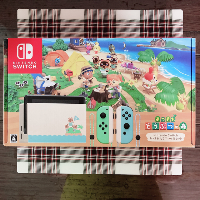 新品未開封　Nintendo Switch あつまれ どうぶつの森セット