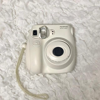 フジフイルム(富士フイルム)のチェキ　instax mini7s(フィルムカメラ)