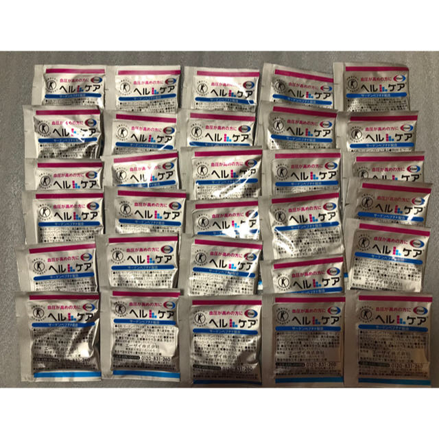 Eisai(エーザイ)のエーザイ ヘルケア (1袋4粒)×60袋入 食品/飲料/酒の健康食品(その他)の商品写真
