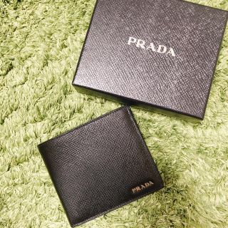 プラダ リボン 折り財布(メンズ)の通販 16点 | PRADAのメンズを買う
