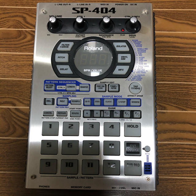 Roland(ローランド)のRoland SP-404 楽器のDJ機器(DJエフェクター)の商品写真