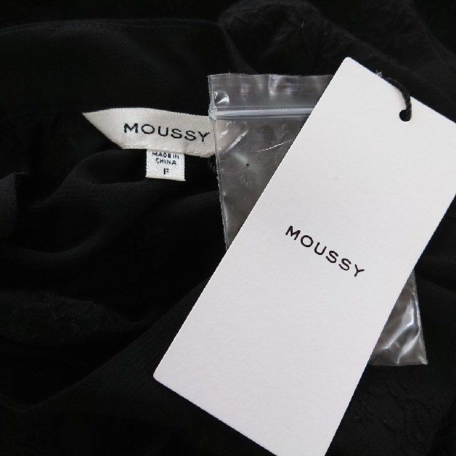 moussy(マウジー)の■Ⅲマウジー 未使用タグ EMBROIDERED CHIFFON トップス レディースのトップス(カットソー(半袖/袖なし))の商品写真