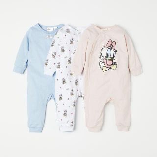 エイチアンドエム(H&M)のもも様✴専用  ロンパース パジャマ  85サイズ 新品(ロンパース)