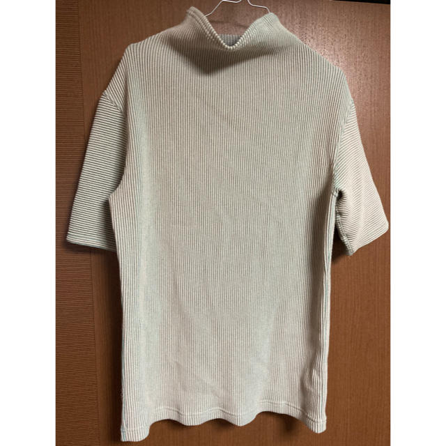 ISSEY MIYAKE(イッセイミヤケ)のhatra タートルネック tシャツ　homme plisse イッセイミヤケ  メンズのトップス(Tシャツ/カットソー(半袖/袖なし))の商品写真