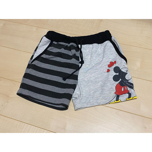 Disney(ディズニー)のショートパンツ　160cm  キッズ/ベビー/マタニティのキッズ服女の子用(90cm~)(パンツ/スパッツ)の商品写真