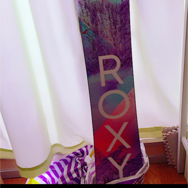 スノーボードスノーボード Roxy 板 新品