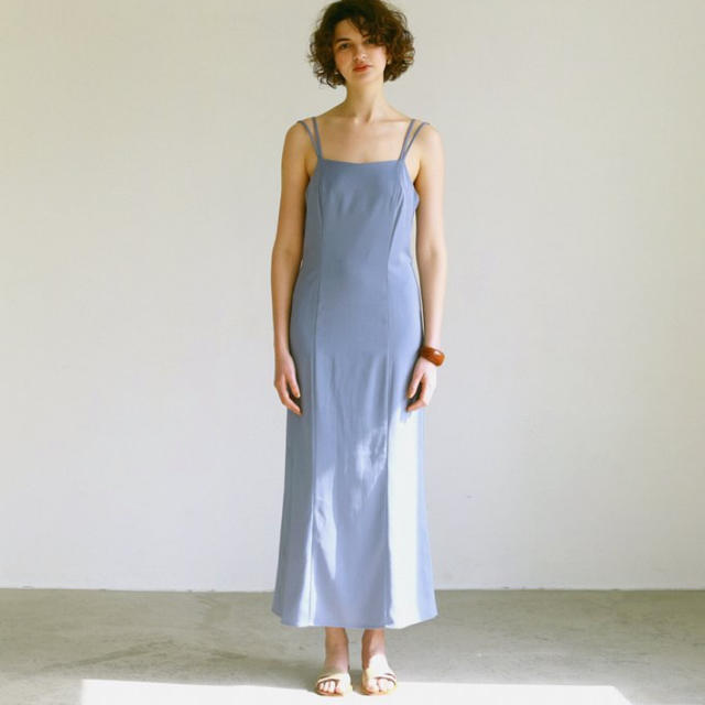 louren satin camisole onepiece の通販 by M｜ラクマ