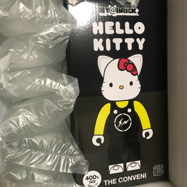 NY@BRICK 400% THE CONVENI HELLO KITTY