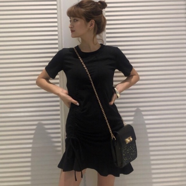 Lochie(ロキエ)のBlack shirring onepiece🏠 レディースのワンピース(ミニワンピース)の商品写真