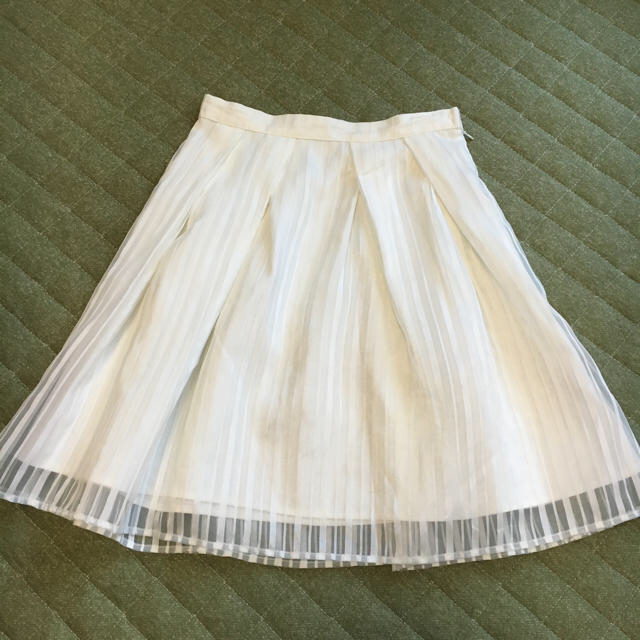 titty&co(ティティアンドコー)のストライプオーガンジースカート レディースのスカート(ひざ丈スカート)の商品写真