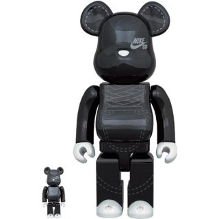 メディコムトイ(MEDICOM TOY)のBE@RBRICK NIKE SB 2020 BLACK 100％ & 400％(その他)