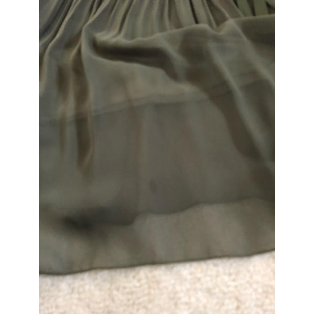 チュールスカート　モスグリーン レディースのスカート(ひざ丈スカート)の商品写真