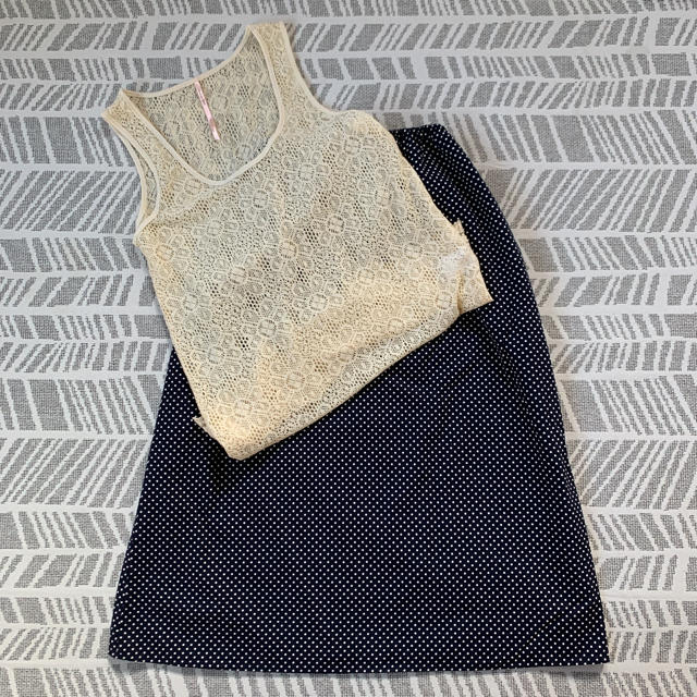 レディース　ロングスカート　水玉　紺色 レディースのスカート(ロングスカート)の商品写真