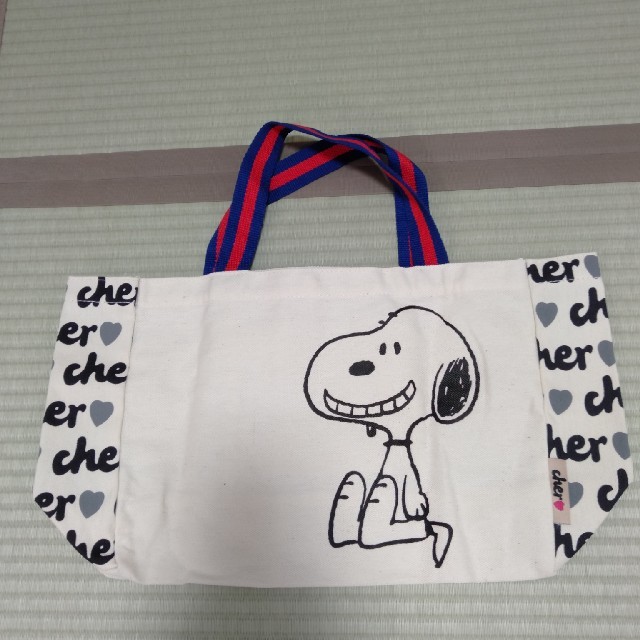 Cher(シェル)のcher スヌーピーSNOOPY　トートバッグ　エコバック レディースのバッグ(エコバッグ)の商品写真