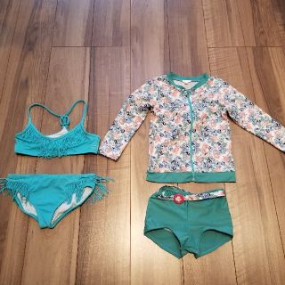 ビラボン(billabong)の(BILLABONG)ビキニ&ラッシュガードセット120(水着)