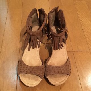 ミネトンカ(Minnetonka)のMINNETONKA サンダル(サンダル)