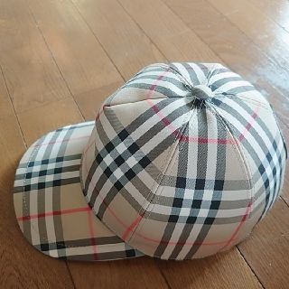 バーバリー(BURBERRY)のBURBERRY　キャップ帽子　一日限定値下げ(キャップ)