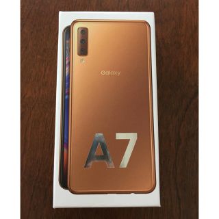 ギャラクシー(Galaxy)の【新品・未開封】Galaxy A7 ゴールド 64 GB SIMフリー(スマートフォン本体)