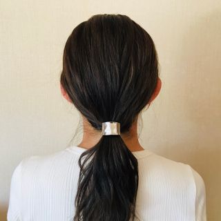 ヘアピアス  ポニーフック　シルバーカラー　ステンレス　縦約2㎝(ヘアアクセサリー)