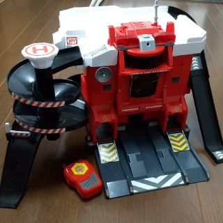 タカラトミー(Takara Tomy)のトミカ ファイヤーステーション(ミニカー)