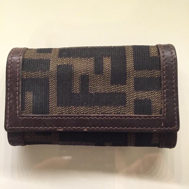 FENDI(フェンディ)のフェンディ キーケース レディースのファッション小物(キーホルダー)の商品写真