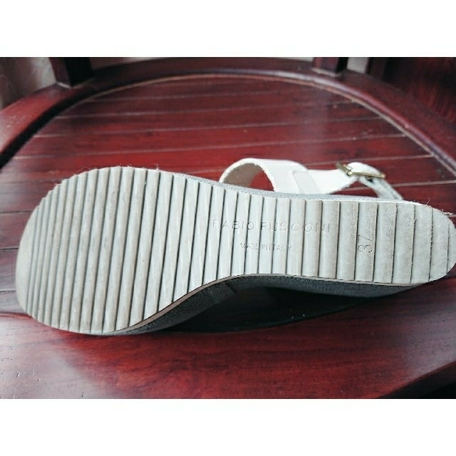 FABIO RUSCONI(ファビオルスコーニ)のFABIORUSCONIファビオルスコーニwhitegrayスポーツサンダル レディースの靴/シューズ(サンダル)の商品写真