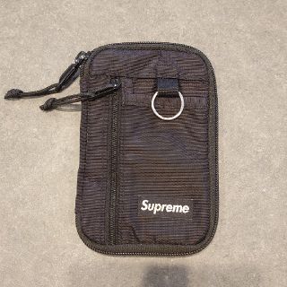 シュプリーム(Supreme)のsupreme small zip pouch (コインケース/小銭入れ)