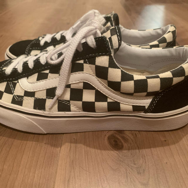 VANS(ヴァンズ)の希少 vans old school og チェッカー 50周年 26.5㎝ メンズの靴/シューズ(スニーカー)の商品写真