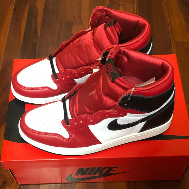 W27cm Air Jordan 1 Satin Red ジョーダン1 サテン