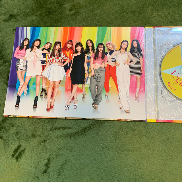 E-girls(イーガールズ)のLove ☆ Queen (初回限定盤 CD＋DVD) E-girls エンタメ/ホビーのCD(ポップス/ロック(邦楽))の商品写真