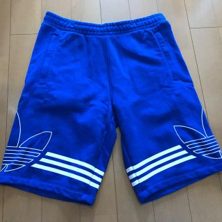 アディダス(adidas)のアディダスオリジナルス　ショートパンツ(ショートパンツ)