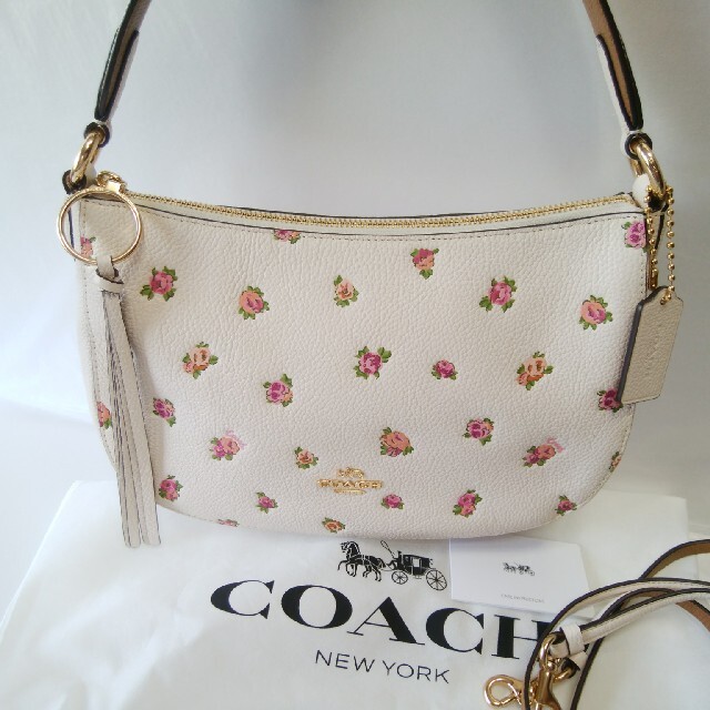 COACH(コーチ)のあずきLOVE様専用【新品未使用品】COACH 2ウェイバッグ 花柄 レディースのバッグ(ショルダーバッグ)の商品写真