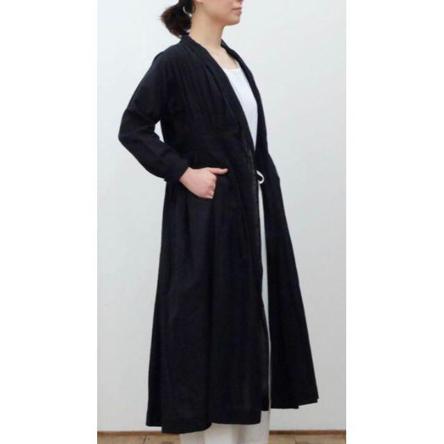 YAECA(ヤエカ)のKhadi and Co カディアンドコー M カシュクールワンピースコート レディースのワンピース(ロングワンピース/マキシワンピース)の商品写真