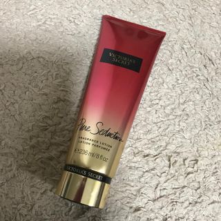 ヴィクトリアズシークレット(Victoria's Secret)のヴィクトリアシークレット ボディクリーム red plum & freesia(ボディクリーム)