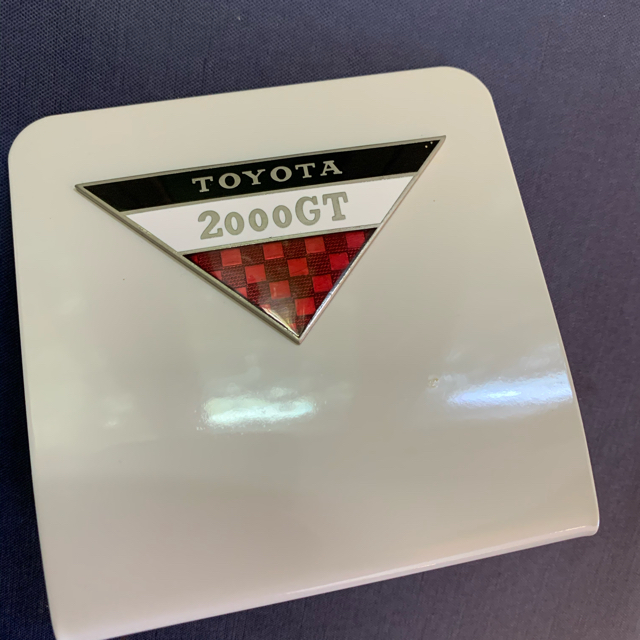 トヨタ(トヨタ)の美品　ディアゴスティーニ　トヨタ2000GT エンタメ/ホビーのおもちゃ/ぬいぐるみ(模型/プラモデル)の商品写真