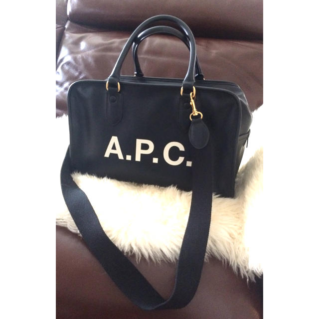 A.P.C.の2018年限定ボストンバッグ 完売ボストンバッグ