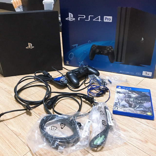 PlayStation4(プレイステーション4)の【美品】PlayStation4 pro 1TB 本体【保証期間内】 エンタメ/ホビーのゲームソフト/ゲーム機本体(家庭用ゲーム機本体)の商品写真