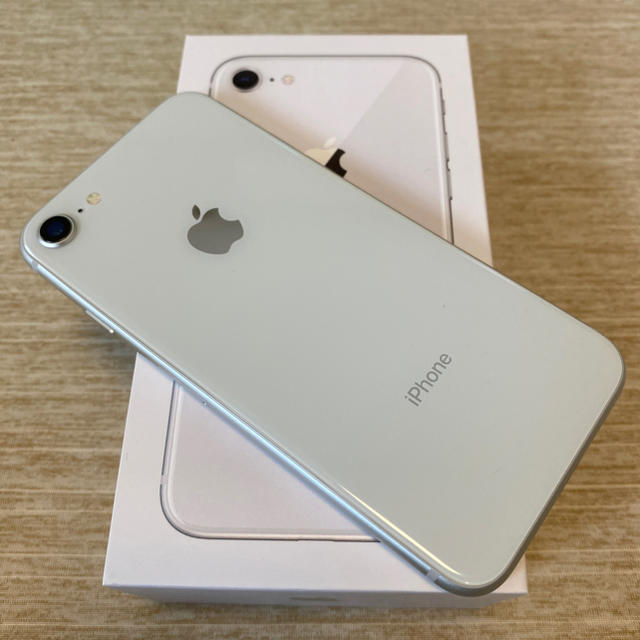 iPhone8 64gb simフリー☆シルバー