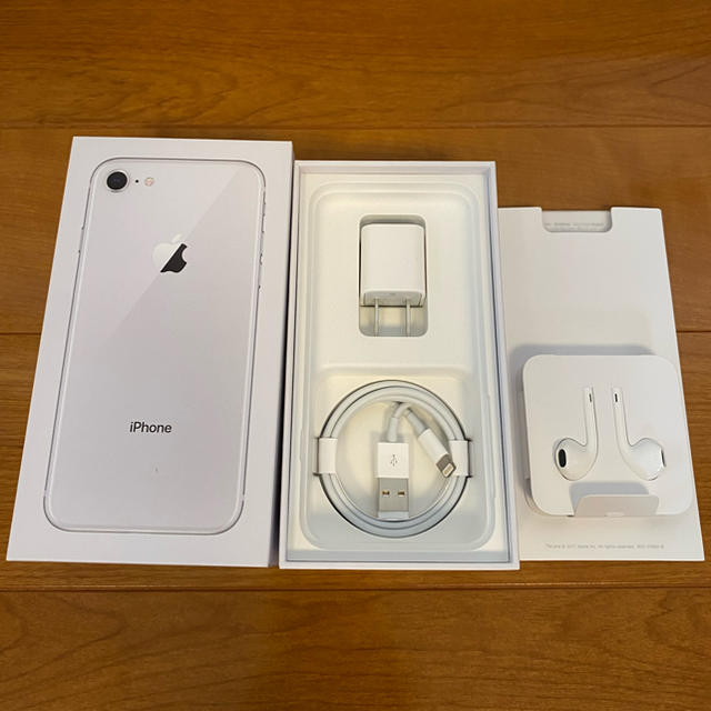 iPhone8 64gb simフリー☆シルバー