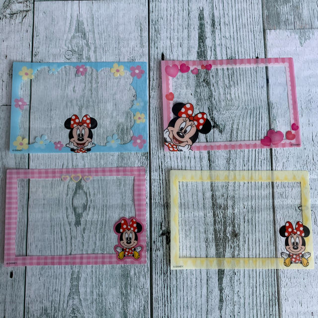 Disney(ディズニー)のミニーちゃん　フォトアルバム キッズ/ベビー/マタニティのメモリアル/セレモニー用品(アルバム)の商品写真