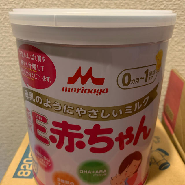 粉ミルク　E赤ちゃん 800g × 8缶