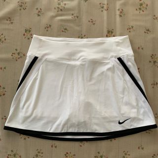 ナイキ(NIKE)の新品 NIKE テニススカート ナイキコートDRI-FIT(ウェア)