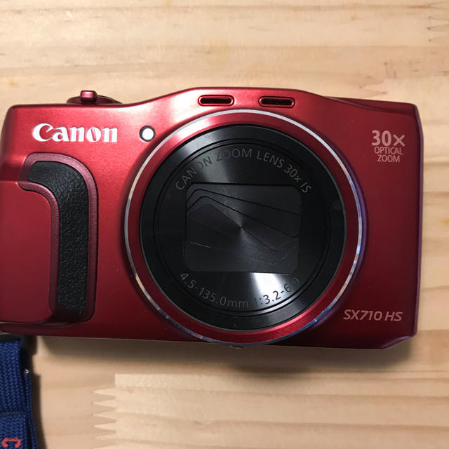 Canon PowerShot SX710 HS